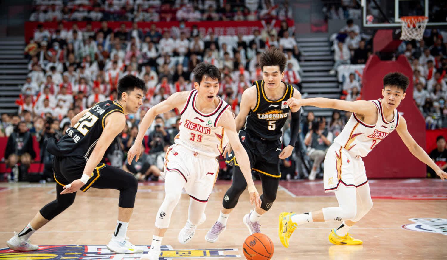 浙江男篮士气高涨，战胜对手