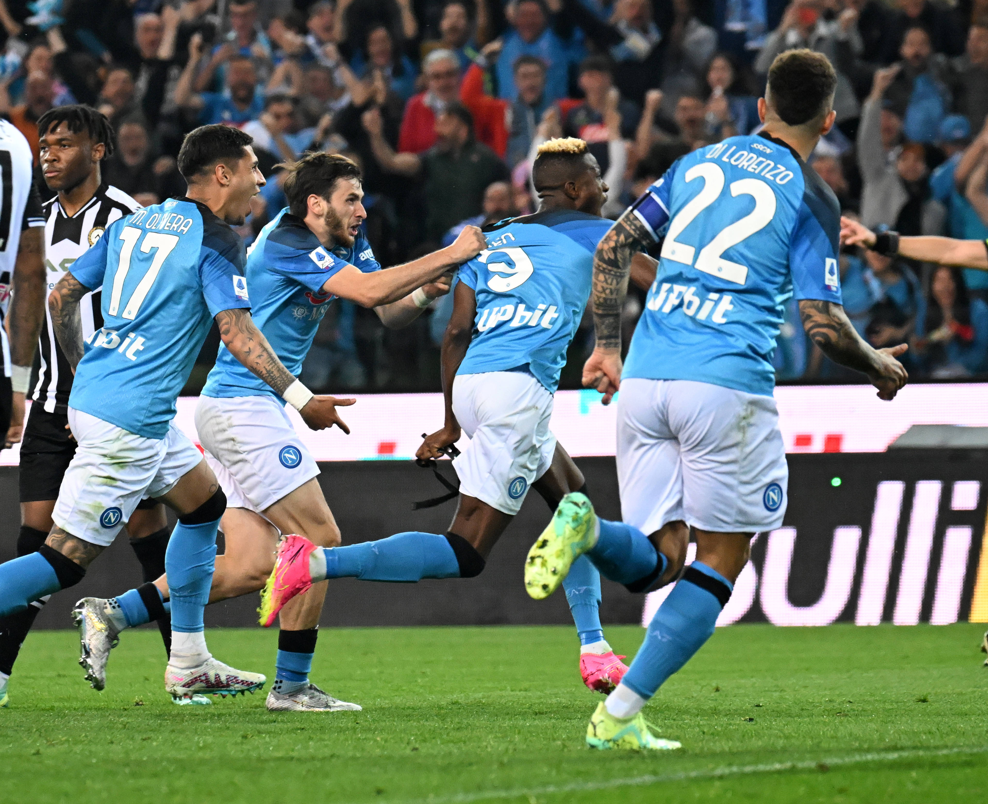 1xBit体育网站-关于佛罗伦萨客场大胜都灵，战胜降级危机的信息