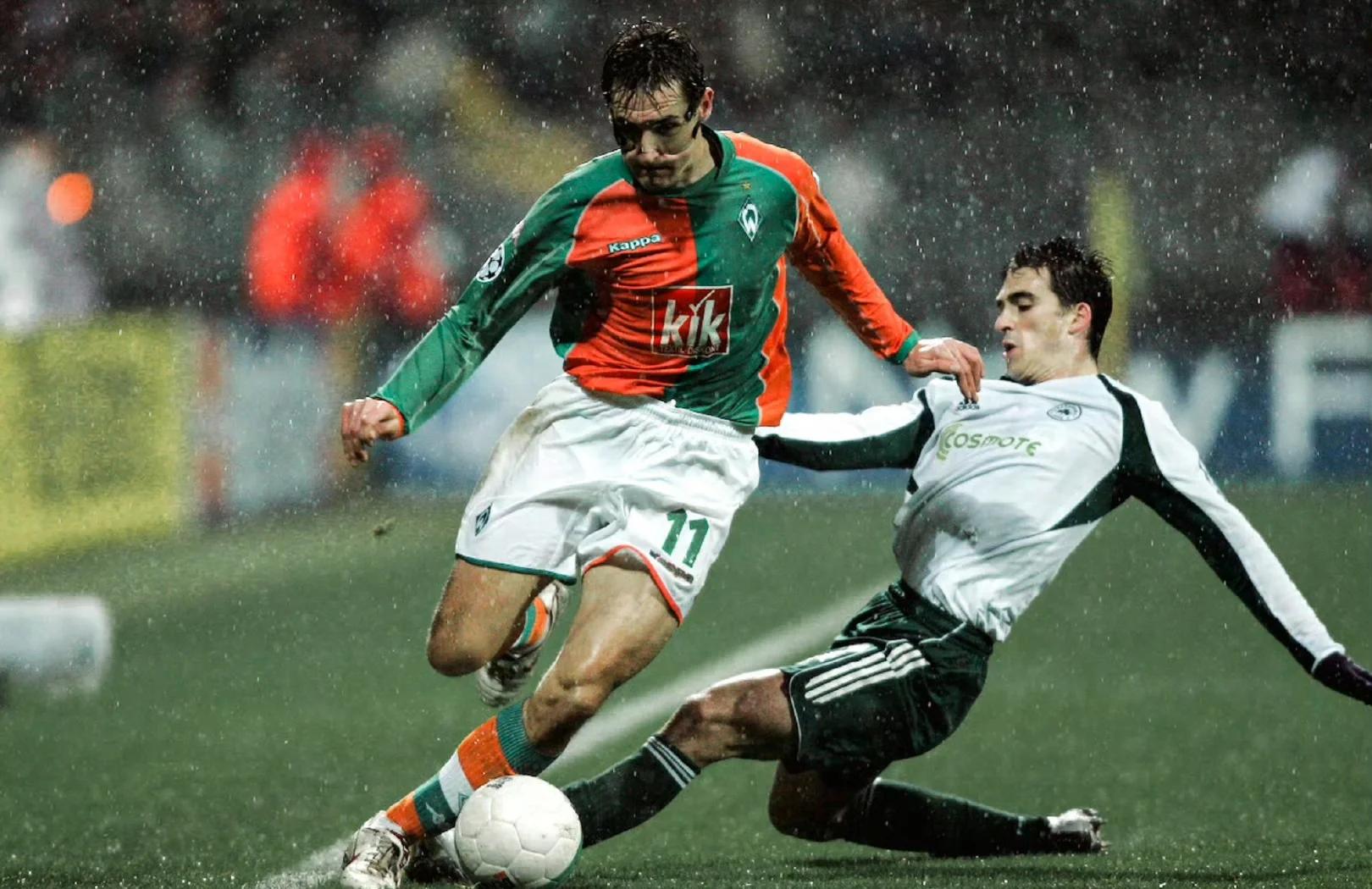 不莱梅对阵弗莱堡，球迷期待精彩比赛的简单介绍