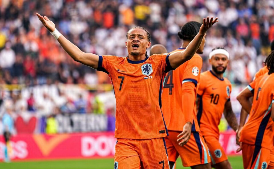 俄罗斯队主场胜利，成功晋级欧洲杯资格