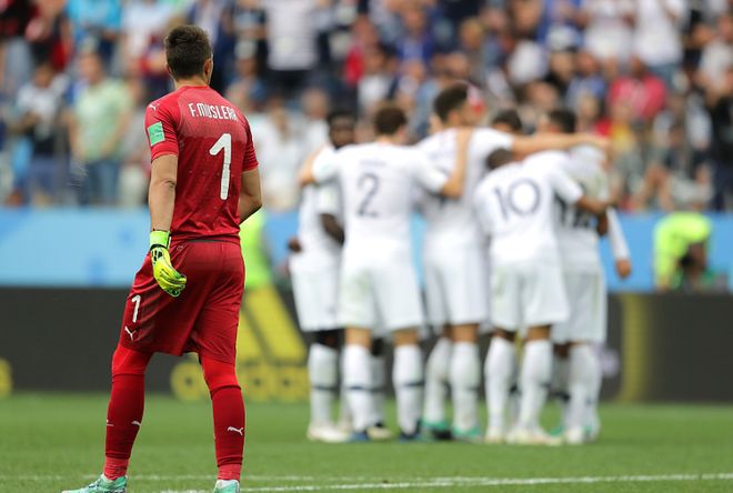 德国葬送胜利荷兰成功晋级 德国葬送胜利荷兰成功晋级