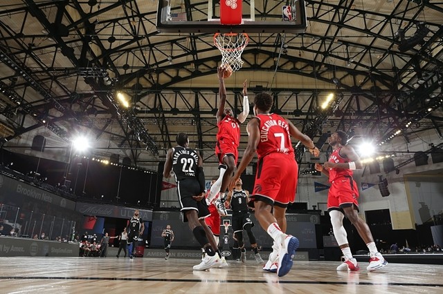 1xBit体育网站-猛龙击败篮网，以完美战绩领跑东部的简单介绍