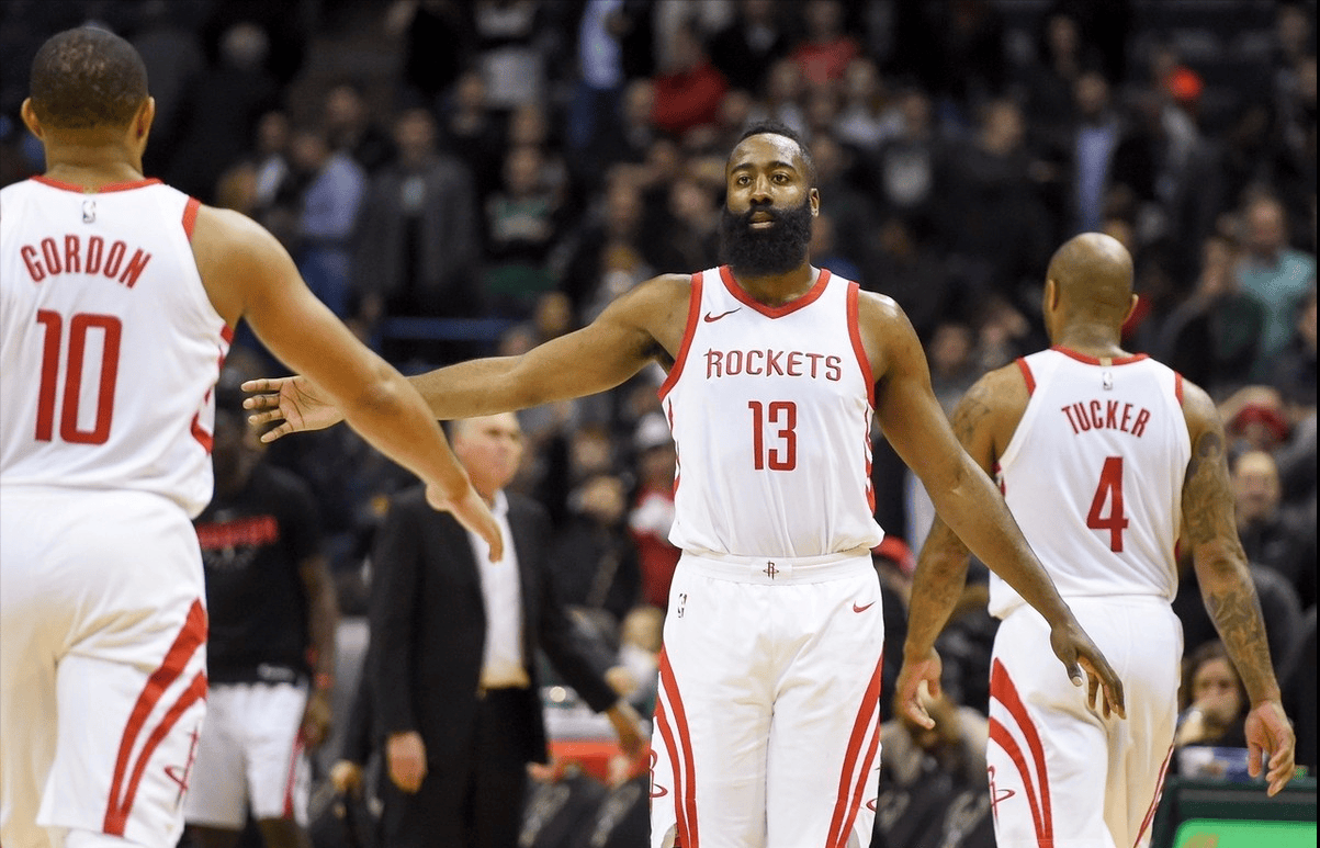 火箭击败篮网，取得主场胜利