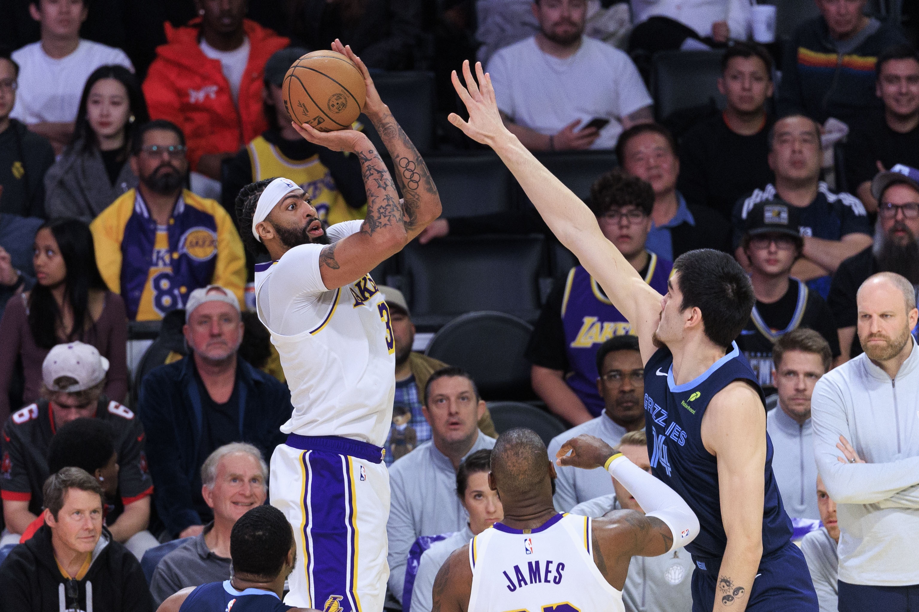 1xBit体育娱乐-灰熊主场击败公牛，取得三连胜的简单介绍