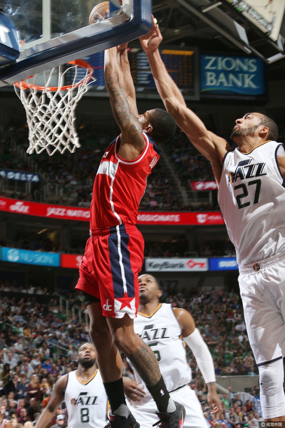 爵士客场战胜奇才,豪取六连胜 爵士客场战胜奇才,豪取六连胜