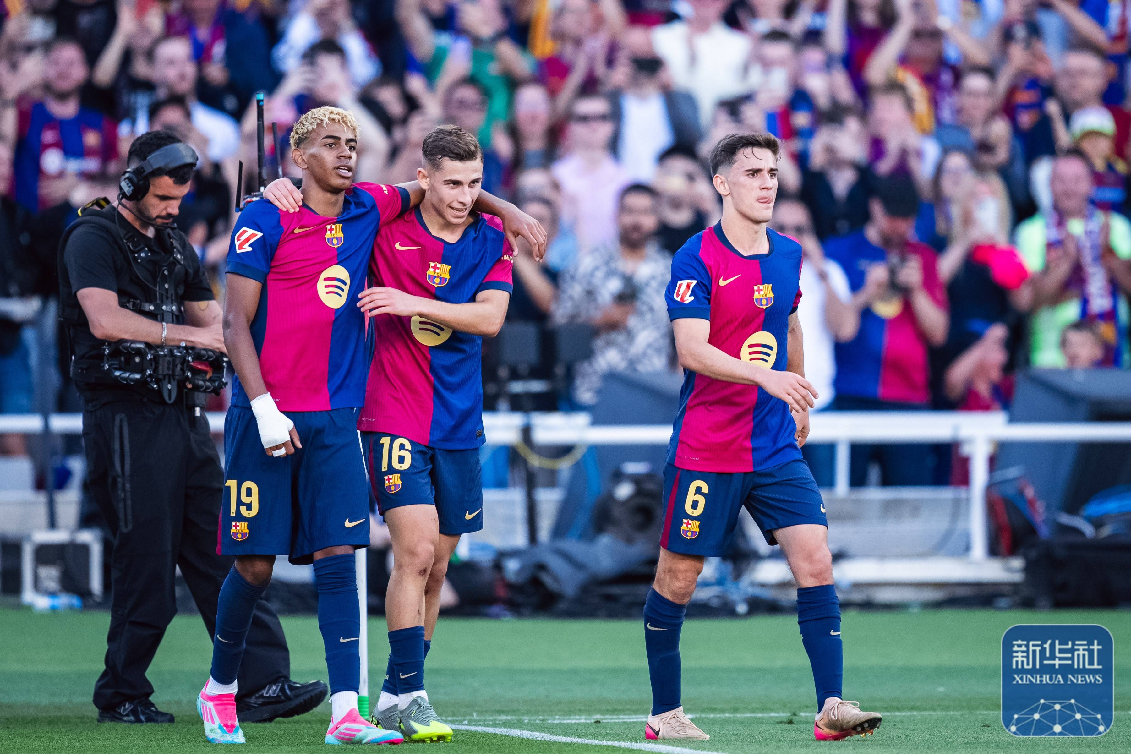 包含欧洲最强篮球联赛:巴塞罗那豪取胜利的词条 包含欧洲最强篮球联赛:巴塞罗那豪取胜利的词条